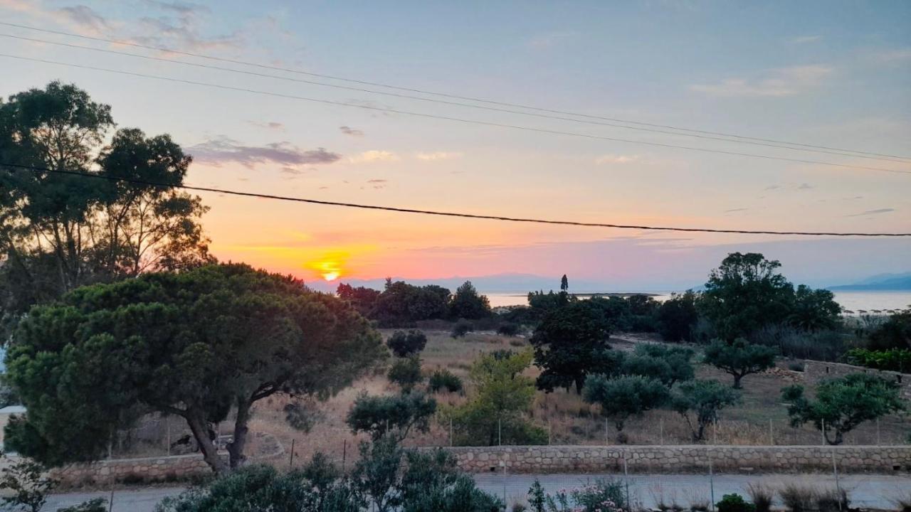 אלפוניסוס Okio - Μονοκατοικία Δίπλα Στη Θάλασσα מראה חיצוני תמונה